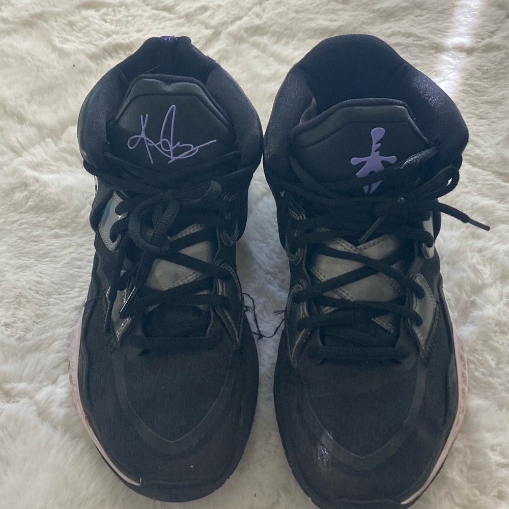 Nike Kyrie Infinity 8 - 8.5 In Men’s